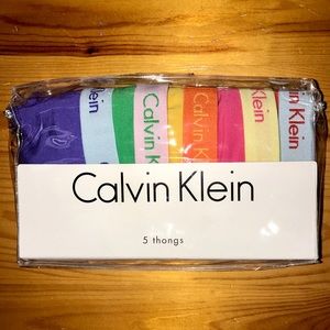 COPY - NWT-Calvin Klein Carousel 5-Pk Thong